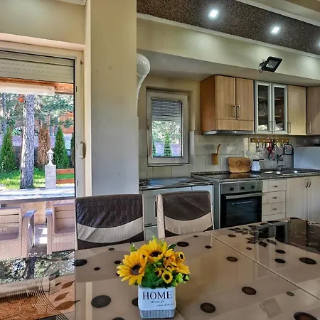 Rajski Bor Tara Trosoban Apartment Kaludjerske Bare