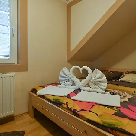 Rajski Bor Tara Trosoban Apartment
